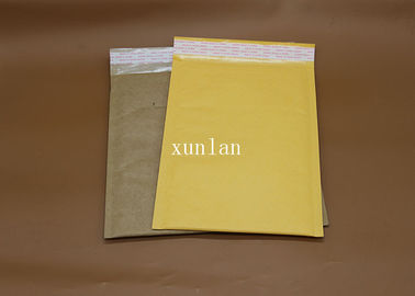 Браун/желтые отправители пузыря бумаги Kraft снабженные подкладкой для пересылать карту IC